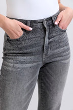 Judy Blue Gray Jeans High Waist Rhinestone Straight Pants 85c6139f94b24c6c975b0a5e65c81f39-Max-Origin Trendsi