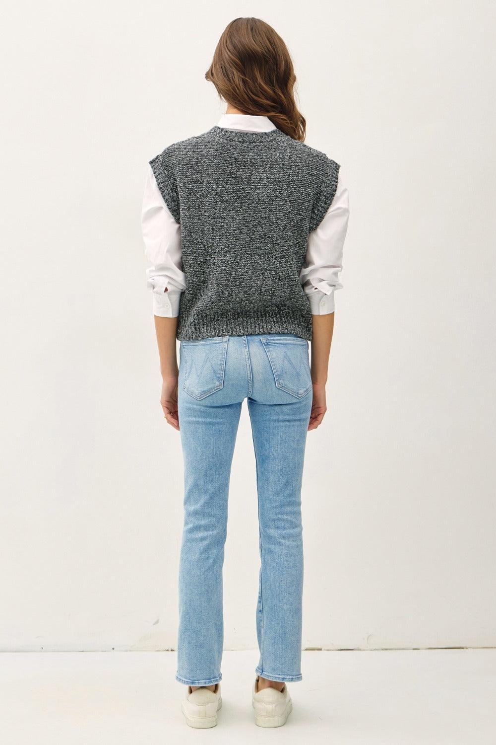 Be Cool Knit Vest Cable Knit V-Neck Dark Gray Sweater 85dc036f-c01d-4b29-8180-8288b40532b9-Max Trendsi