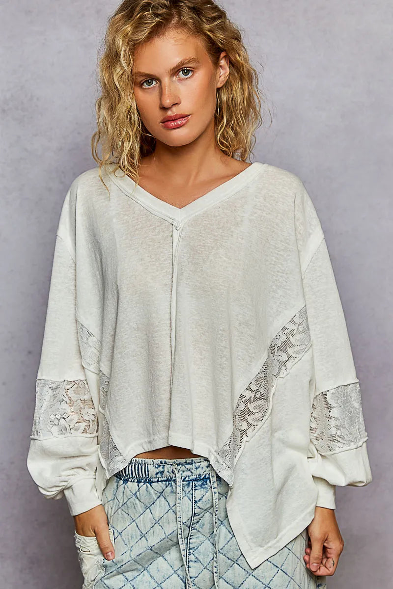 POL T-Shirt White V-Neck Long Sleeve with Lace Detail High-Low Blouse 86221ae2-0c5d-453b-a3dc-991d45795658-Max-Origin Trendsi