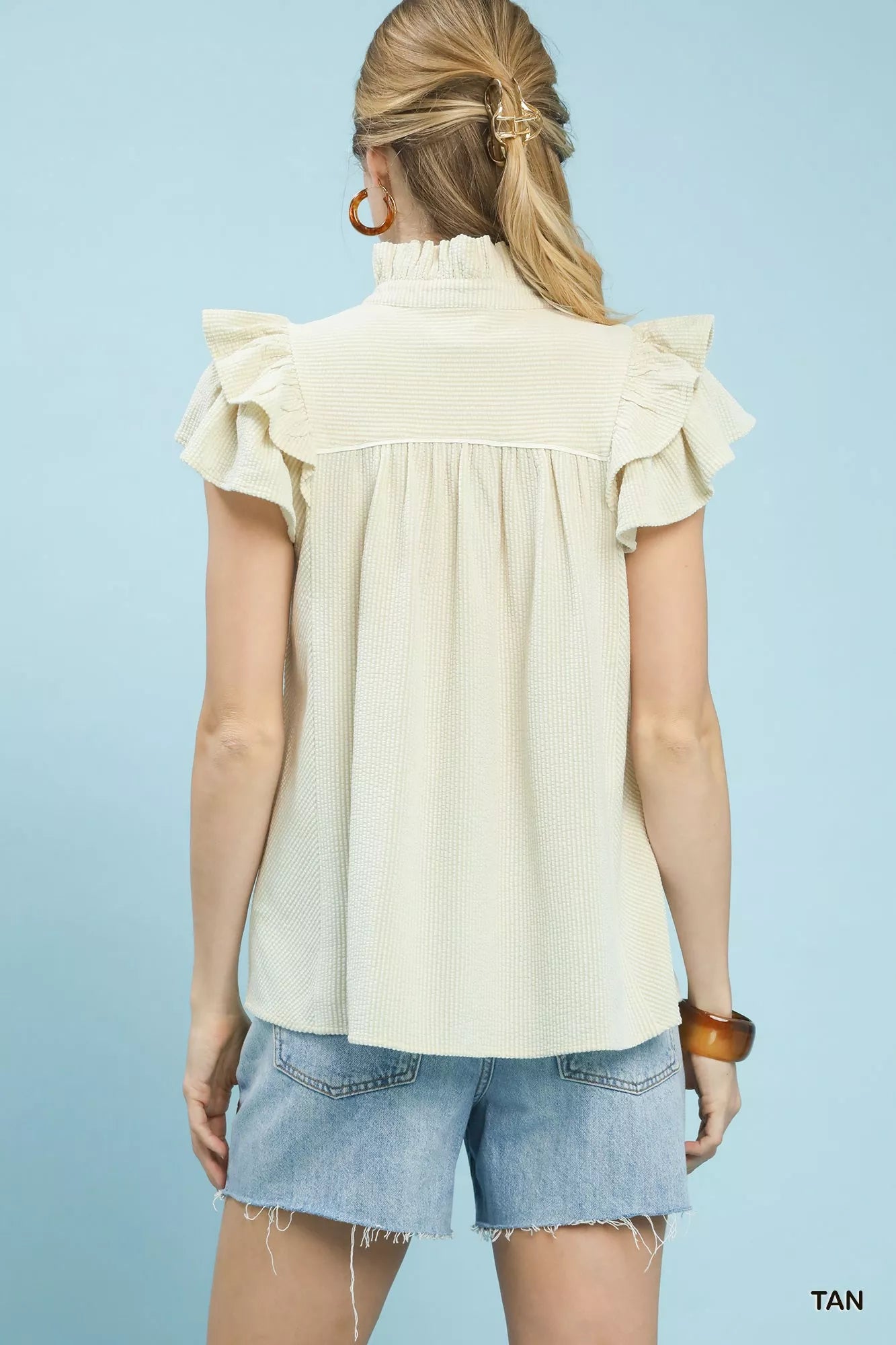 Umgee Blouse Textured Tan Ruffled Short Sleeve Top 871b3a92-edd9-4844-9521-f62aa1a31fbf-Max-Origin Trendsi
