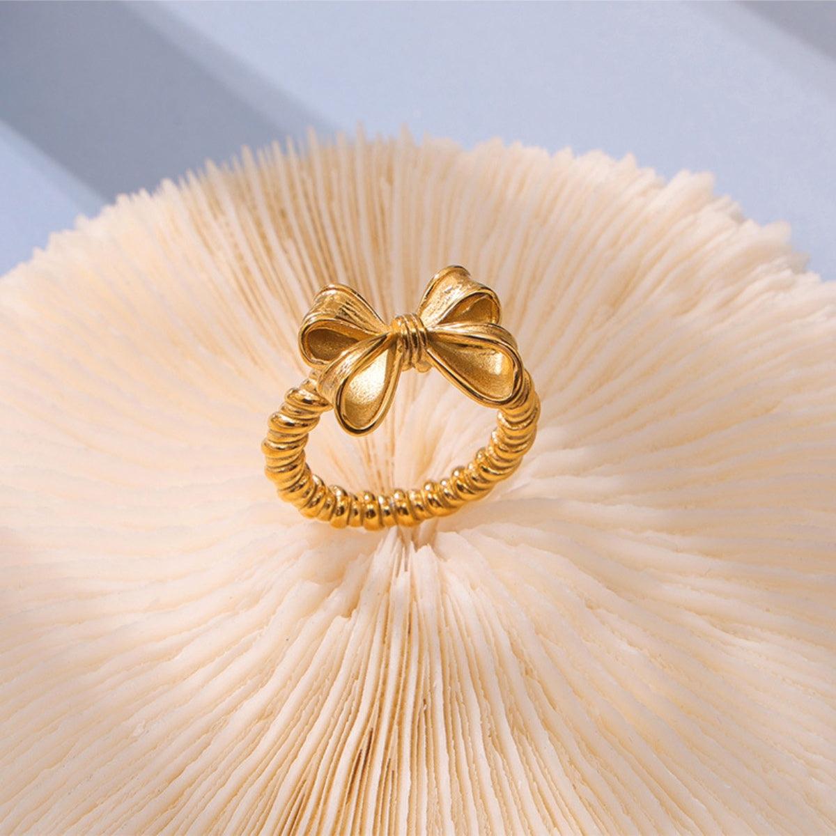Bow Ring Twisted Titanium Steel 18K gold-plated Jewelry 87423825-78d6-4282-8e68-c2789d5613e1-Max Trendsi