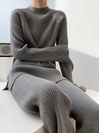 Women Sweater Set Mock Neck Raglan Sleeve Top and Pants 2 Pcs Set 884f2718-7ece-4cad-a011-9f2554213b34-Max Trendsi