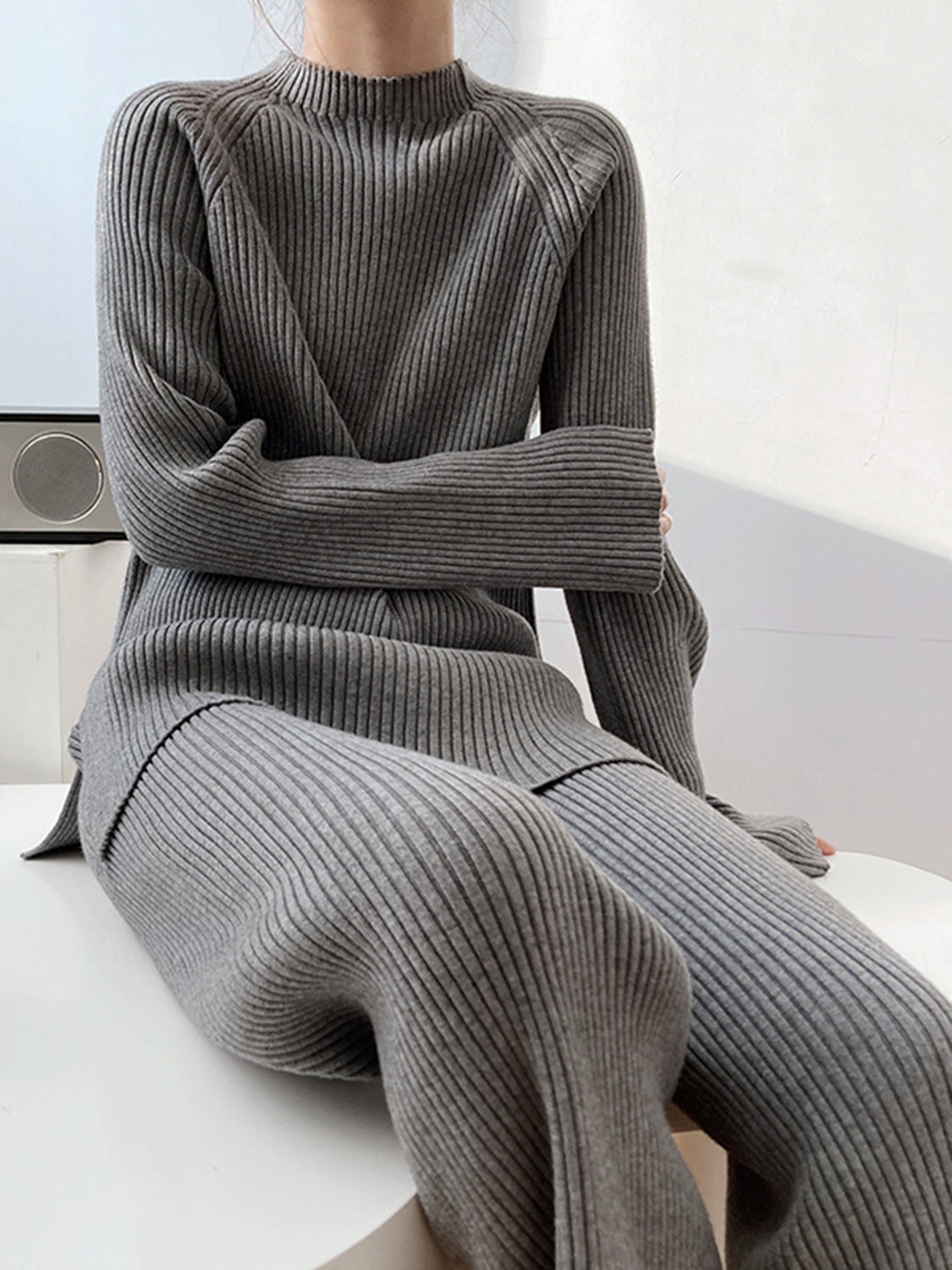 Women Sweater Set Mock Neck Raglan Sleeve Top and Pants 2 Pcs Set 884f2718-7ece-4cad-a011-9f2554213b34-Max Trendsi