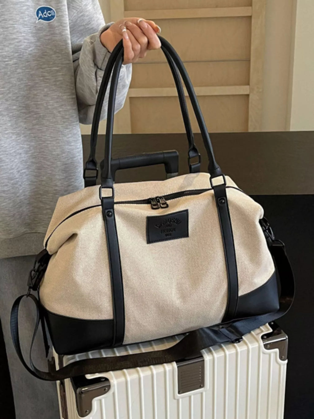 Travel Bag Canvas Leather Trim Large Handbags 88c432dd-21a9-4a7b-9284-962667065aba-Max-Origin Trendsi