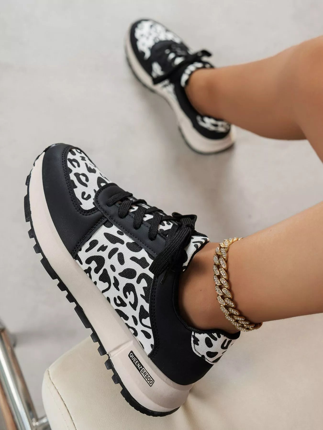 Women's Sneakers Leopard Black Round Toe Low Heels Casual Shoes 88c7eda8-0a3a-4907-b100-1f614ee600b2-Max-Origin Trendsi