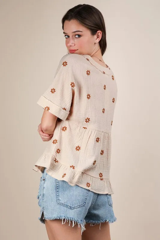 VERY J Woven Blouse Flower Embroidered Natural Beige Short Sleeve 88d11df88b1d4e19bd3901f82351f279-Max-Origin Trendsi