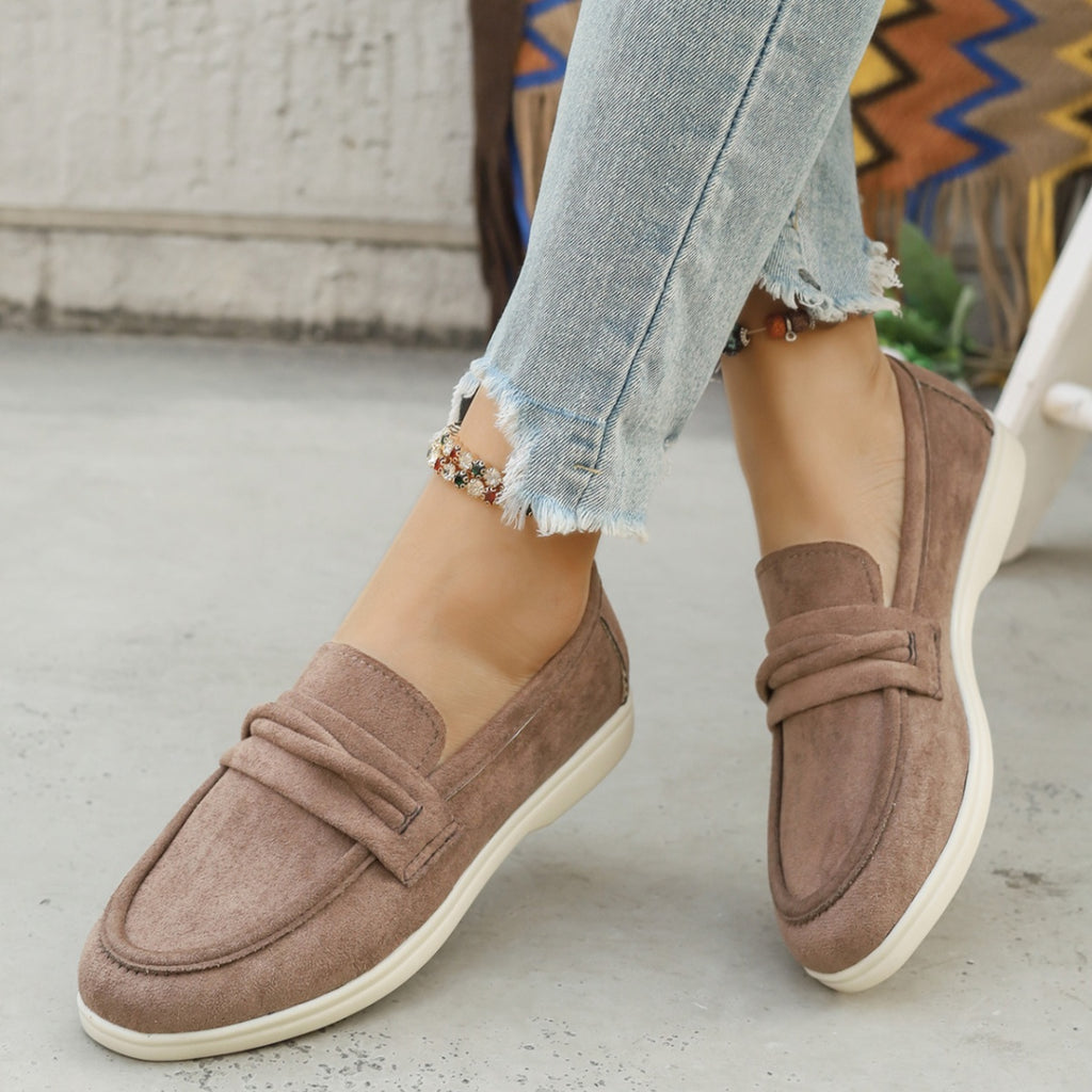 8ad429e3-9d78-4813-a8fa-a466e68c2df0-Max