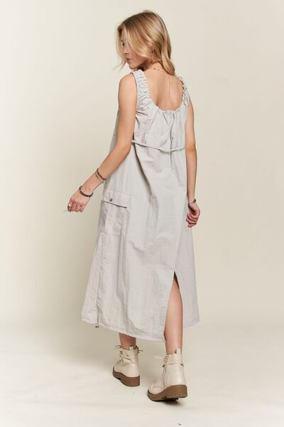ADORA Cargo Dress Drawstring Round Neck Slit Back Pocketed Light Gray 8adfd34c-2eed-423e-8642-67eef863a8d7-Min Trendsi