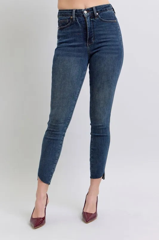Judy Blue Skinny Jeans High Waist Raw Hem Side Slit Dark Wash DK 8c2dadb496ea433ea7a6c5a34c69b039-Max-Origin Trendsi