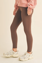 Yelete USA Leggings Coffee Brown Full Size Fleece Lined High Waisted Pants 8cefc9e7-3ec3-46b3-b396-a24108be6bfc-Max Trendsi