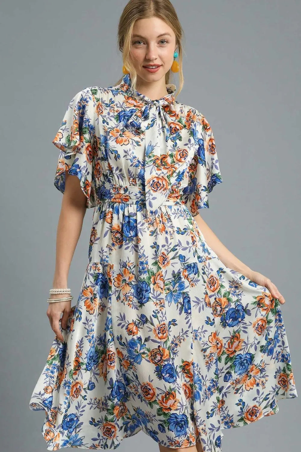 Umgee Floral Dress Royal Blue Flutter Sleeve Bow Tied Collar Knee Length 8d34e134-09fb-4a62-b917-d7ed3bae46aa-Max-Origin Trendsi