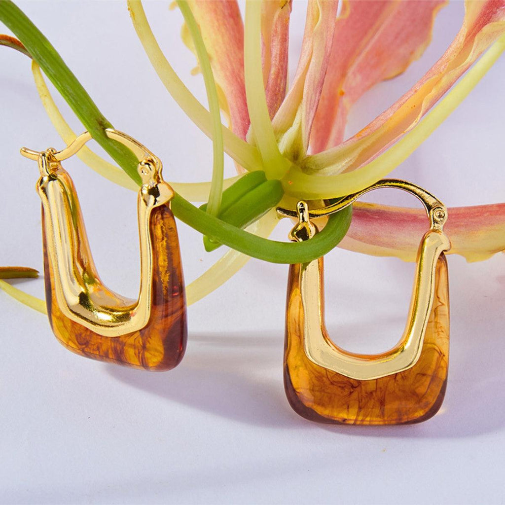 Resin Copper U Shape Earrings 18K gold-plated Jewelry 8d8b6ba0-c314-41d4-9ce7-4f2eadd055c5-Max Trendsi