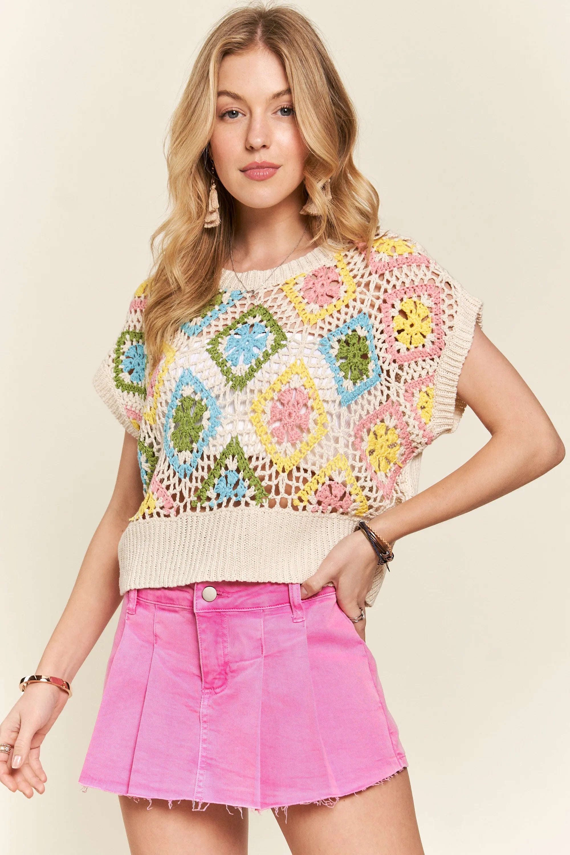 ADORA Crochet Top Beige Floral Multicolor Diamond Knit Short Sleeve 8eaa0b14ea194100b843c9296fb3b060-Max-Origin Trendsi
