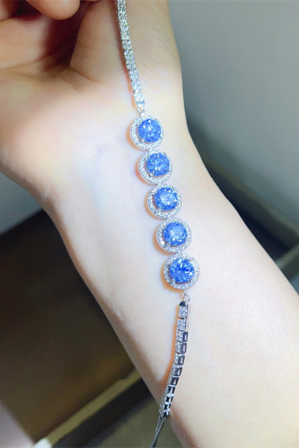 Silver Bracelet 5 Carat Moissanite Blue Round 925 Sterling Platinum-plated 8faafb76-26ef-4f25-b0fb-aaf7cdea1b3f-Max Trendsi