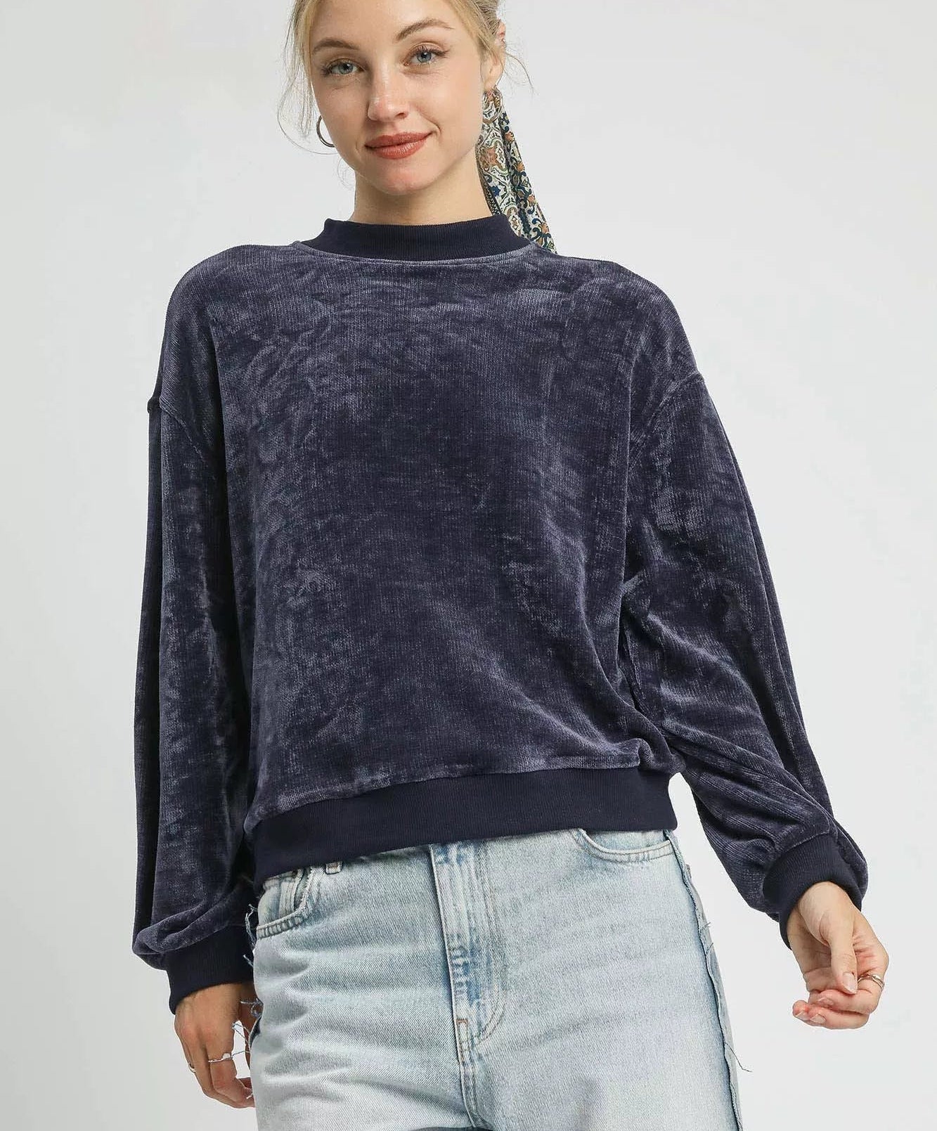 Umgee Sweatshirt Velour Midnight Blue Crewneck Balloon Long Sleeve Top MIDNIGHT 907b1c6d-fc9e-4c38-bc1a-4fc7d70f75e7-Max-Origin Trendsi