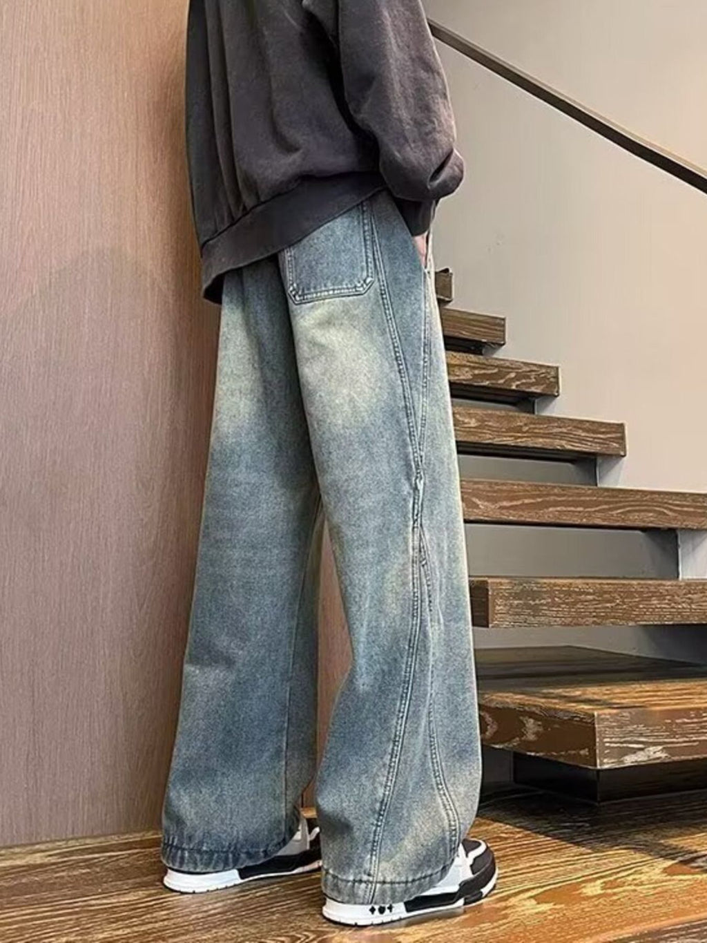 90cc9221-147f-4a4a-b631-6ebfb7404089-Max