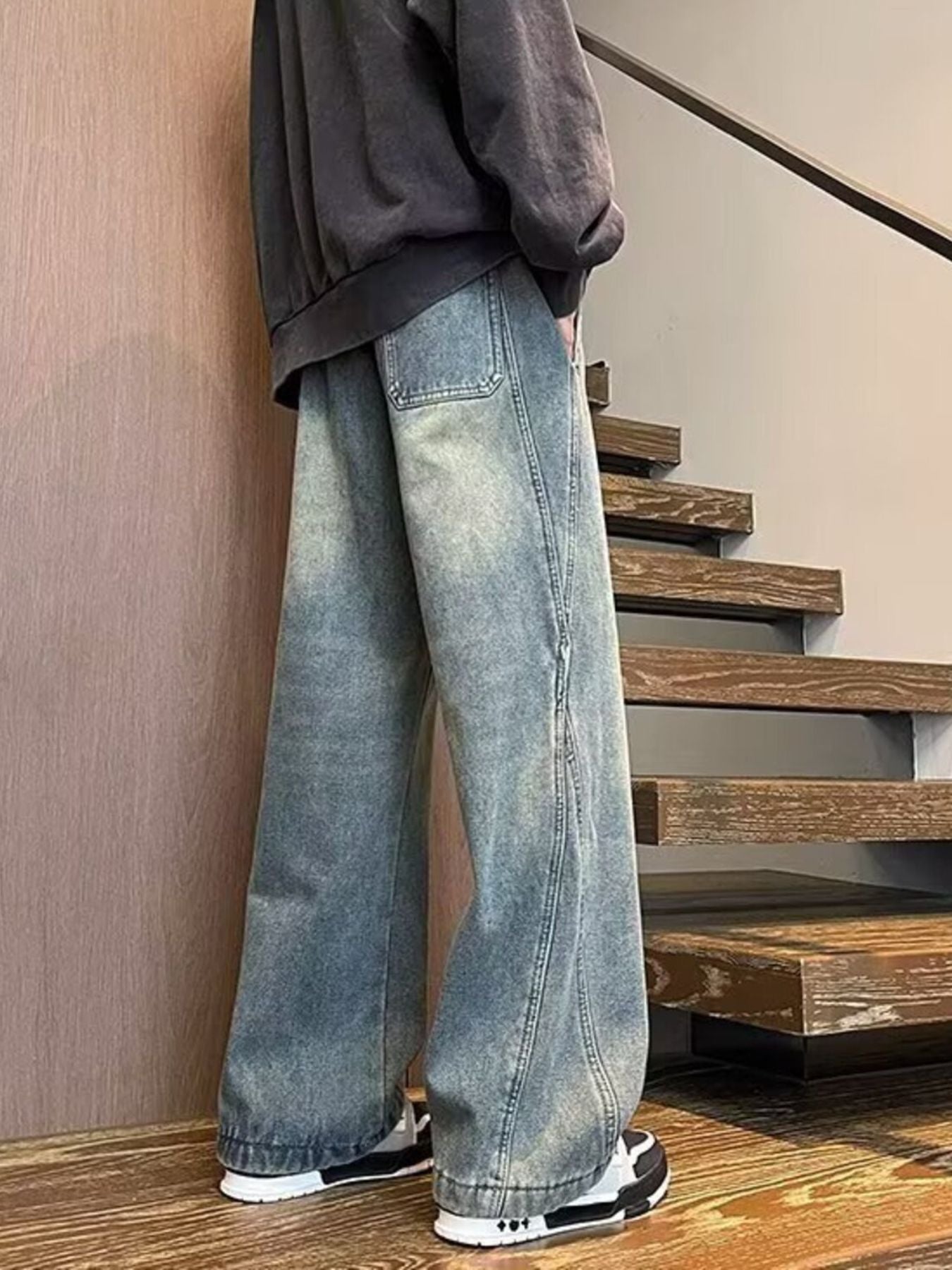 90cc9221-147f-4a4a-b631-6ebfb7404089-Max