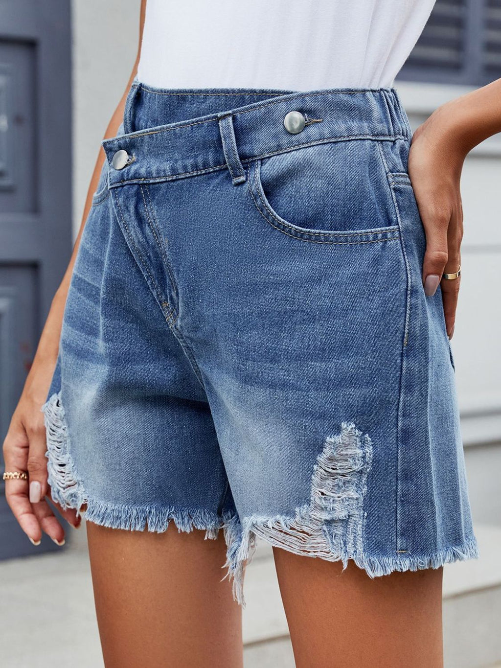 Moni Wear Denim Shorts Asymmetrical Waist Women's Distressed Raw Hem 9138545f-3451-4461-8728-e0fc7159d6d5-Max Trendsi