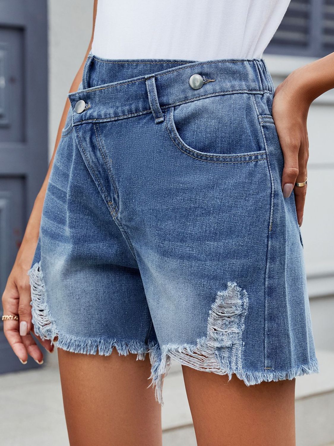 Moni Wear Denim Shorts Asymmetrical Waist Women's Distressed Raw Hem 9138545f-3451-4461-8728-e0fc7159d6d5-Max Trendsi