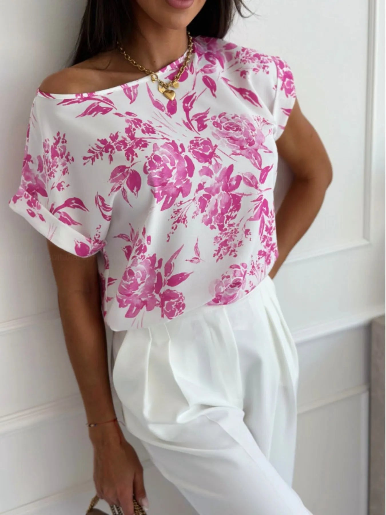 Women's T-Shirt Classic Rolled Tab Sleeve Floral Solid Tops Pink On White Background 91b2bcf3-3a79-4d06-ab29-955933d1e2cc-Max-Origin Trendsi