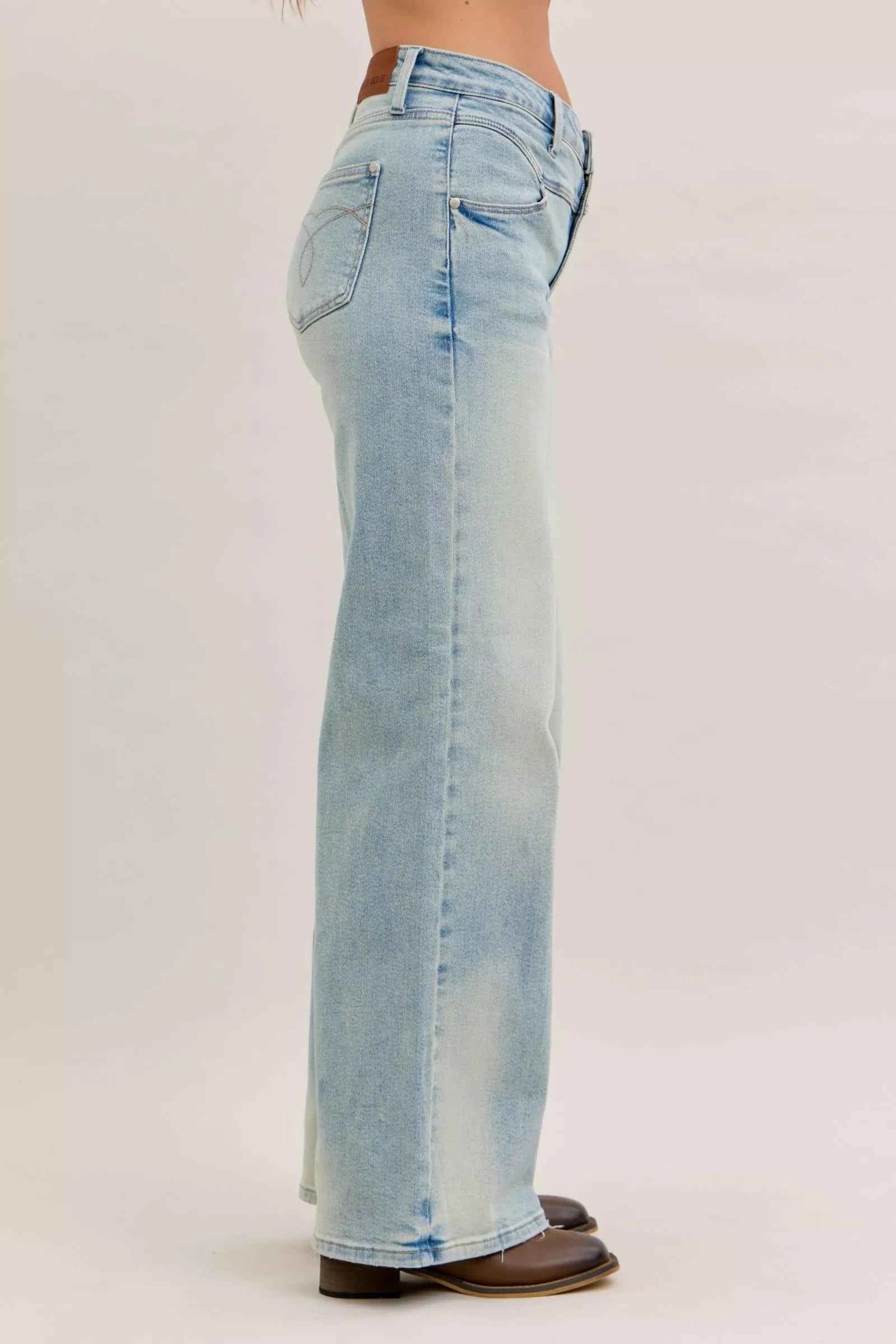 Judy Blue Straight Jeans High Waist Column Medium Wash Denim Pants 91d7e6e6-abd8-4b3f-900b-94f5d75592be-Max-Origin Trendsi