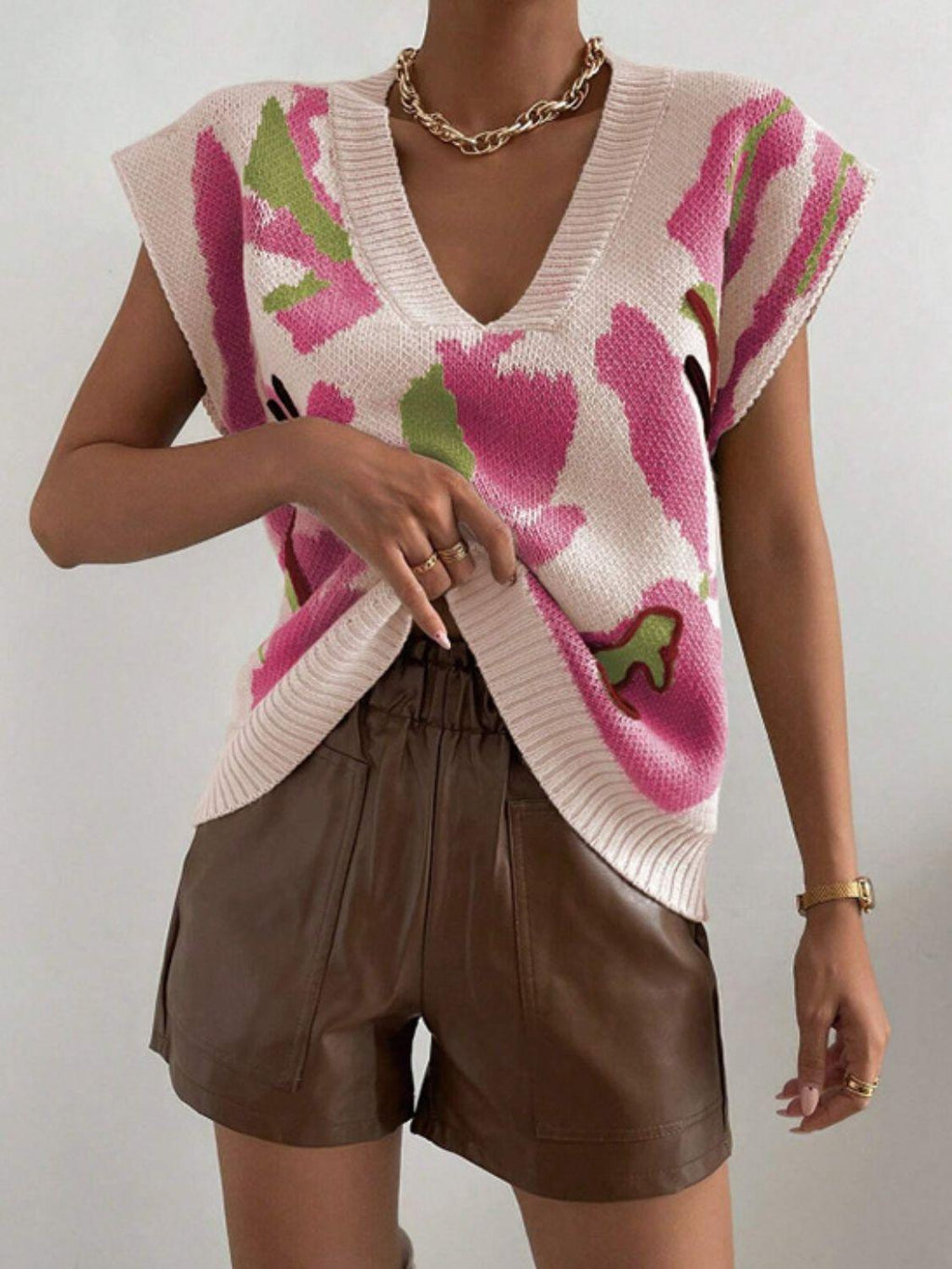 Sweater Vest Color Block V-Neck Knit Sleeveless Knitwear Top Fuchsia Pink 922a7408-181a-4071-8b65-f994a5765b15-Max Trendsi