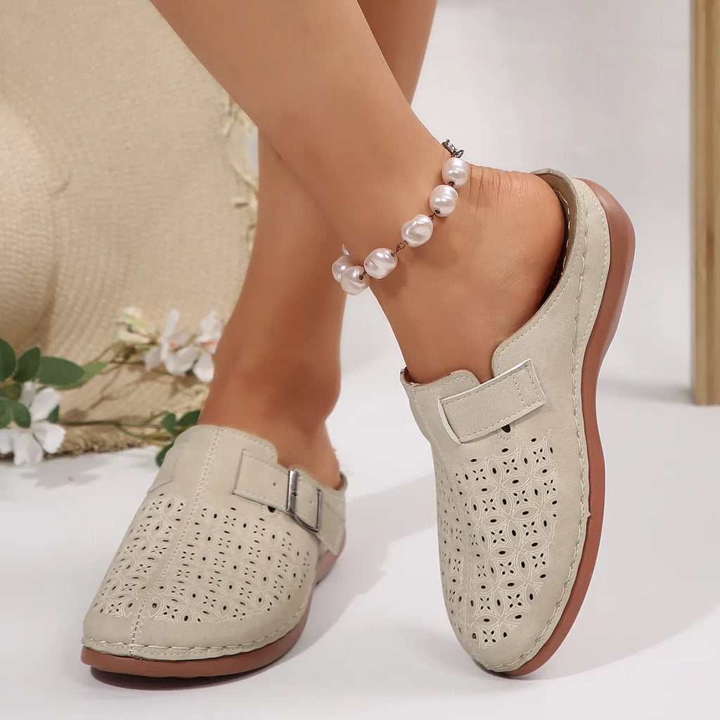 Women's Loafer Round Toe Platform Pu Leather Shoes Beige 931610b2-f851-414c-a1da-22a58702ba1b-Max-Origin Trendsi