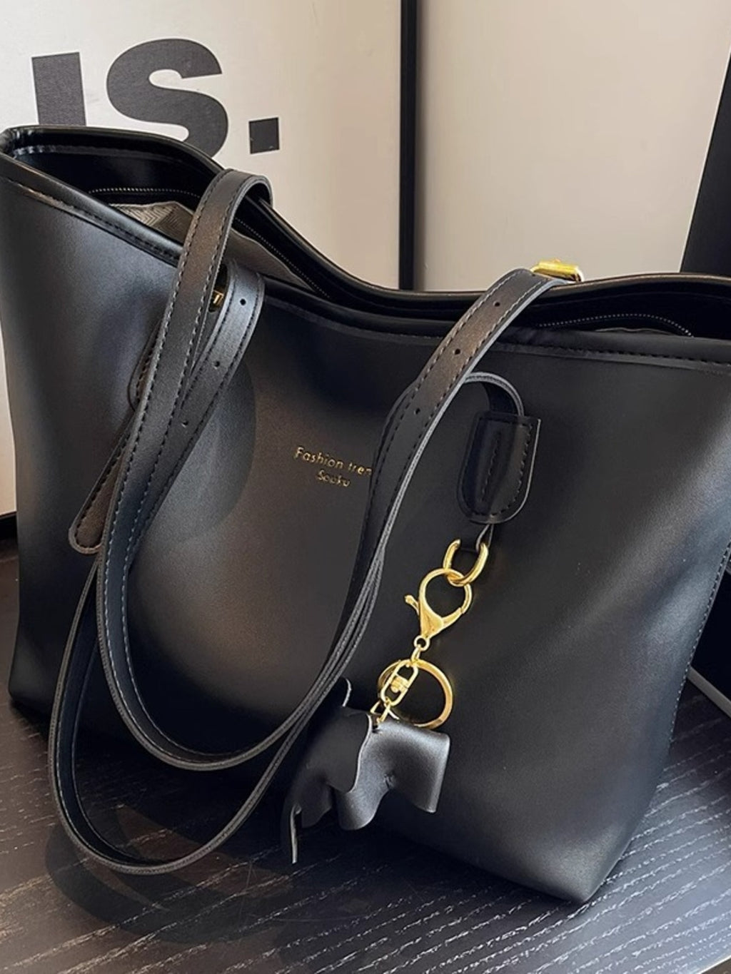 951facf672c84c7599dda27b48b1d7d0-Max