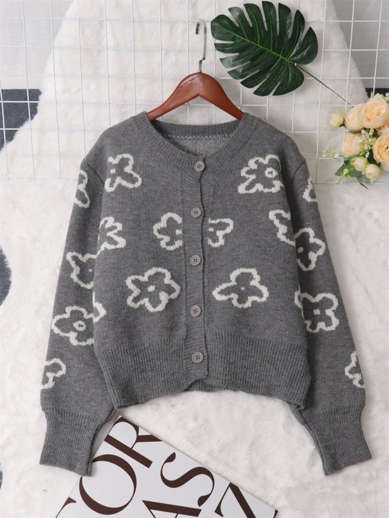 Women's Cardigan Floral Pattern Knit Button-Up Long Sleeve 9539cacbdcc64c82be303f01d6ea985e-Max-Origin Trendsi