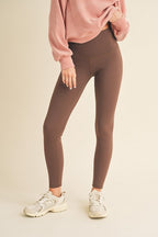 Yelete USA Leggings Coffee Brown Full Size Fleece Lined High Waisted Pants Coffee Brown 95813817-e73d-4dc6-bf65-f0626dcab418-Max Trendsi