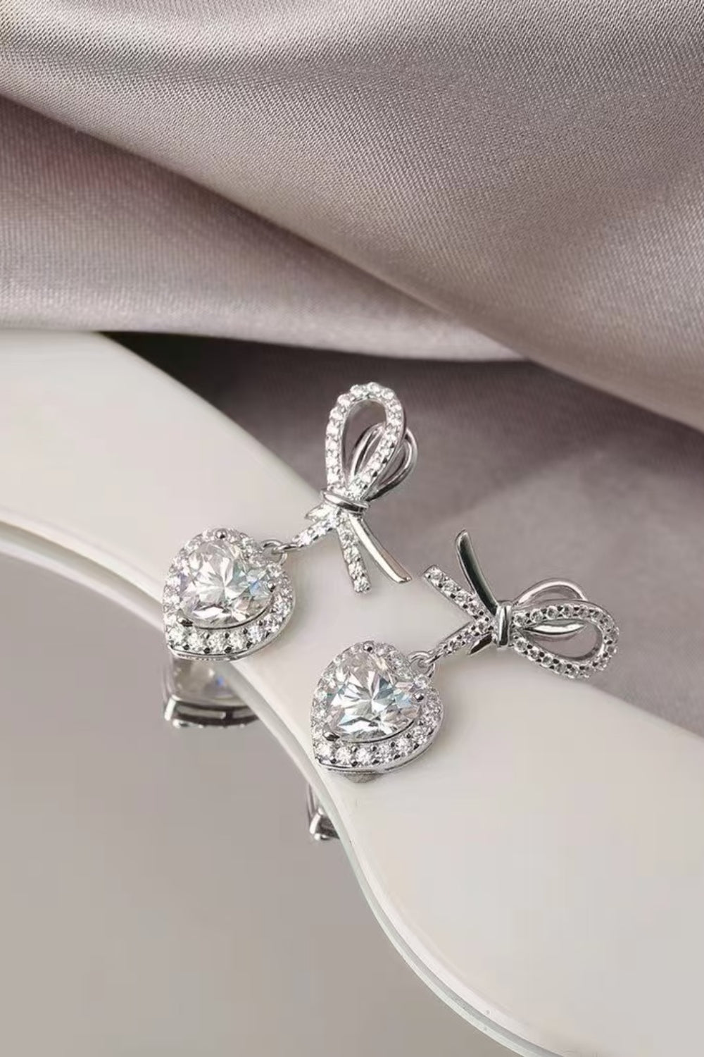 2 Carat Moissanite Stone Heart Bow Drop Earrings 925 Sterling Silver Silver One Size 96d1977c-5fa7-4dec-aae8-4b5d6df01a6e-Max Trendsi