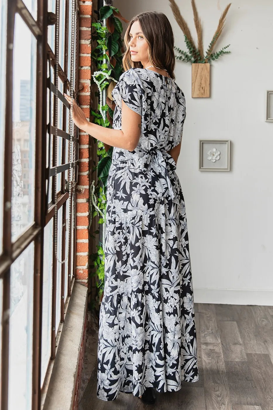 Mittoshop Top and Skirt Set Tropical Print Black Ruffled Maxi Floral 96f2a984145e4a9db755525c84dcbdd9-Max-Origin Trendsi