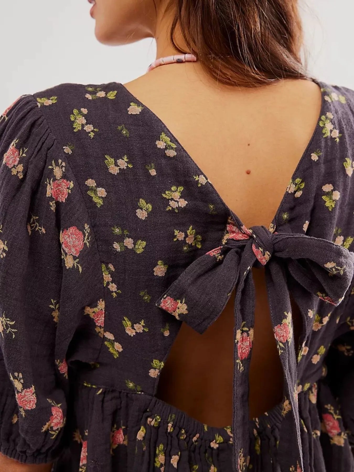 Women's Blouse Floral Puff Short Sleeve Bow Back Backless Top 9744370e70434441bde4e4a61f5f690c-Max-Origin Trendsi