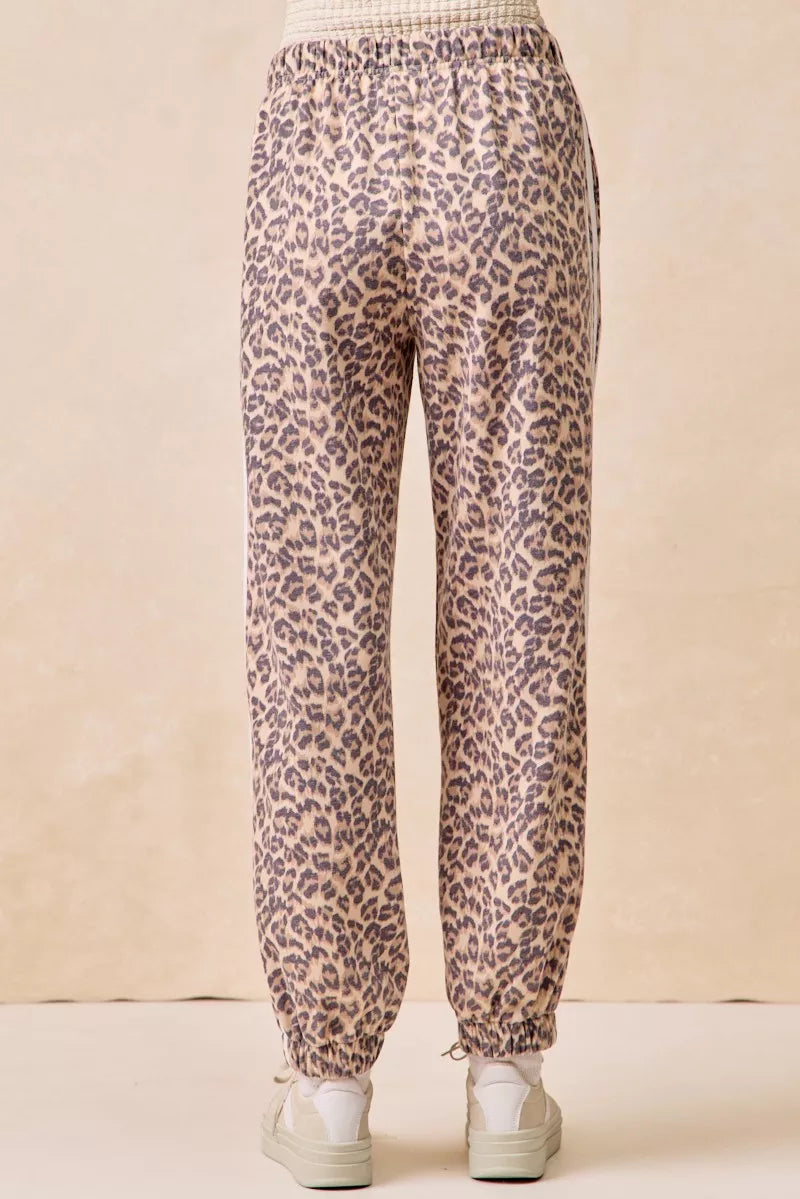 BiBi Women Leopard Track Pants Side Lines Elastic Waist with Pockets 99473b00f6fe48a0b649869779129fe2-Max-Origin Trendsi
