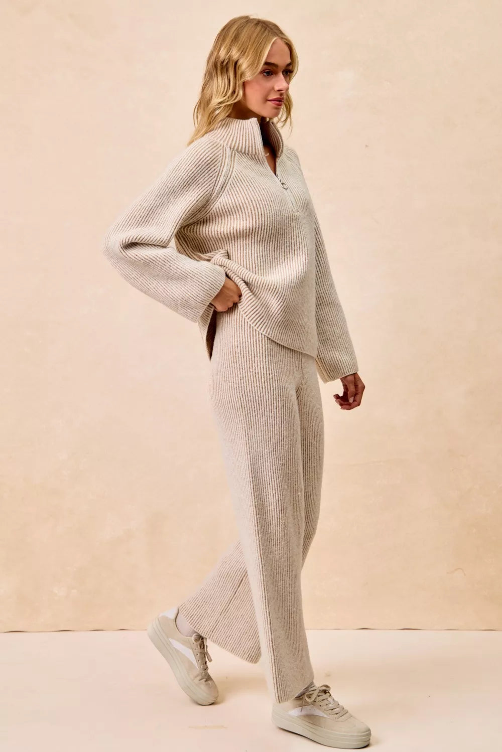 BiBi Womens Knit Top Taupe Two Tone Rib Texured with Zip Up Collared Sweater 99f28ae4d27f424e8314a0a49d7d8a5c-Max-Origin Trendsi