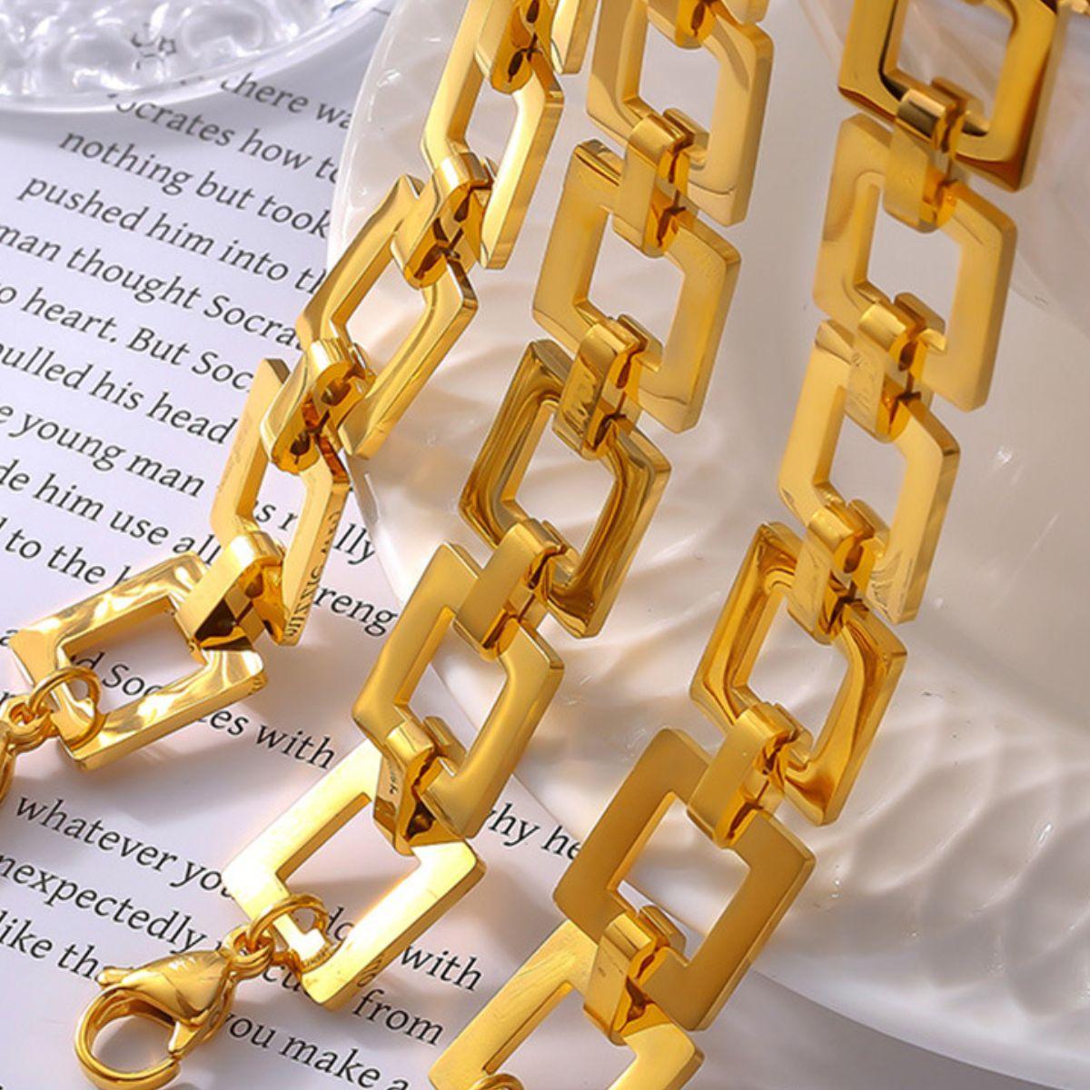 Bracelet 18K gold-plated Titanium Steel Hollow Square Chain 9aa3b785-878d-48f0-bf12-9362c6b58173-Max Trendsi