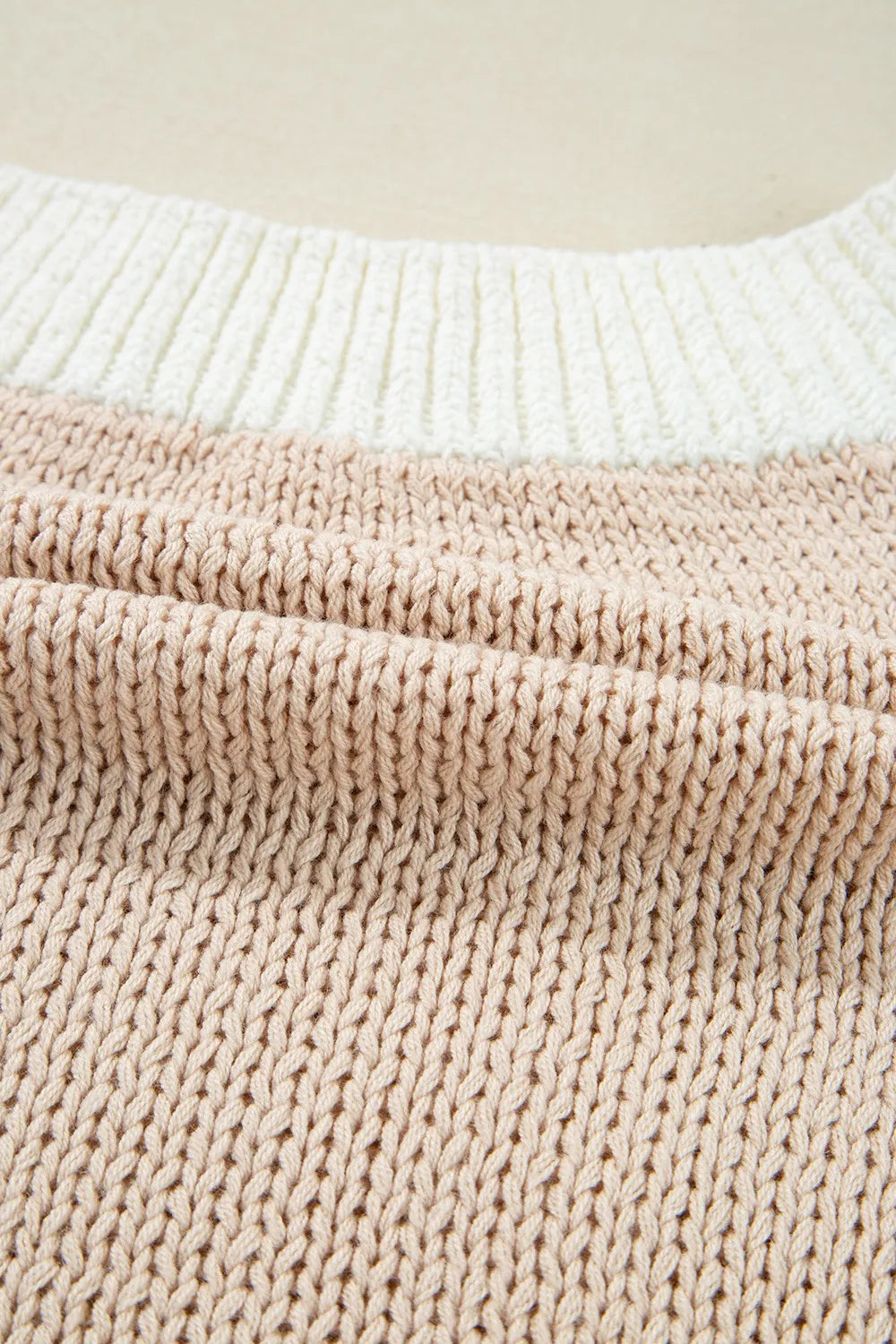 Knit Top Sleeveless Round Neck Horseshoe Contrast Sweater Vest 9b003886-e70e-4606-a99c-1a935fe6c822-Max-Origin Trendsi