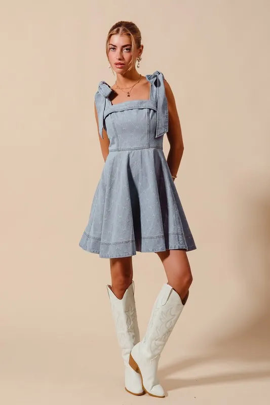 SO ME Denim Dres A Line Fit and Flare Diamond Bow Ribbon Bow Tied Straps 9b6bee93580d435a884f727b97143789-Max-Origin Trendsi