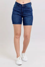 Judy Blue Bermuda High Waist V-Front Dark Blue Pocketed 9b76ce5e32a448d5bc9a8321a16fe3df-Max-Origin Trendsi