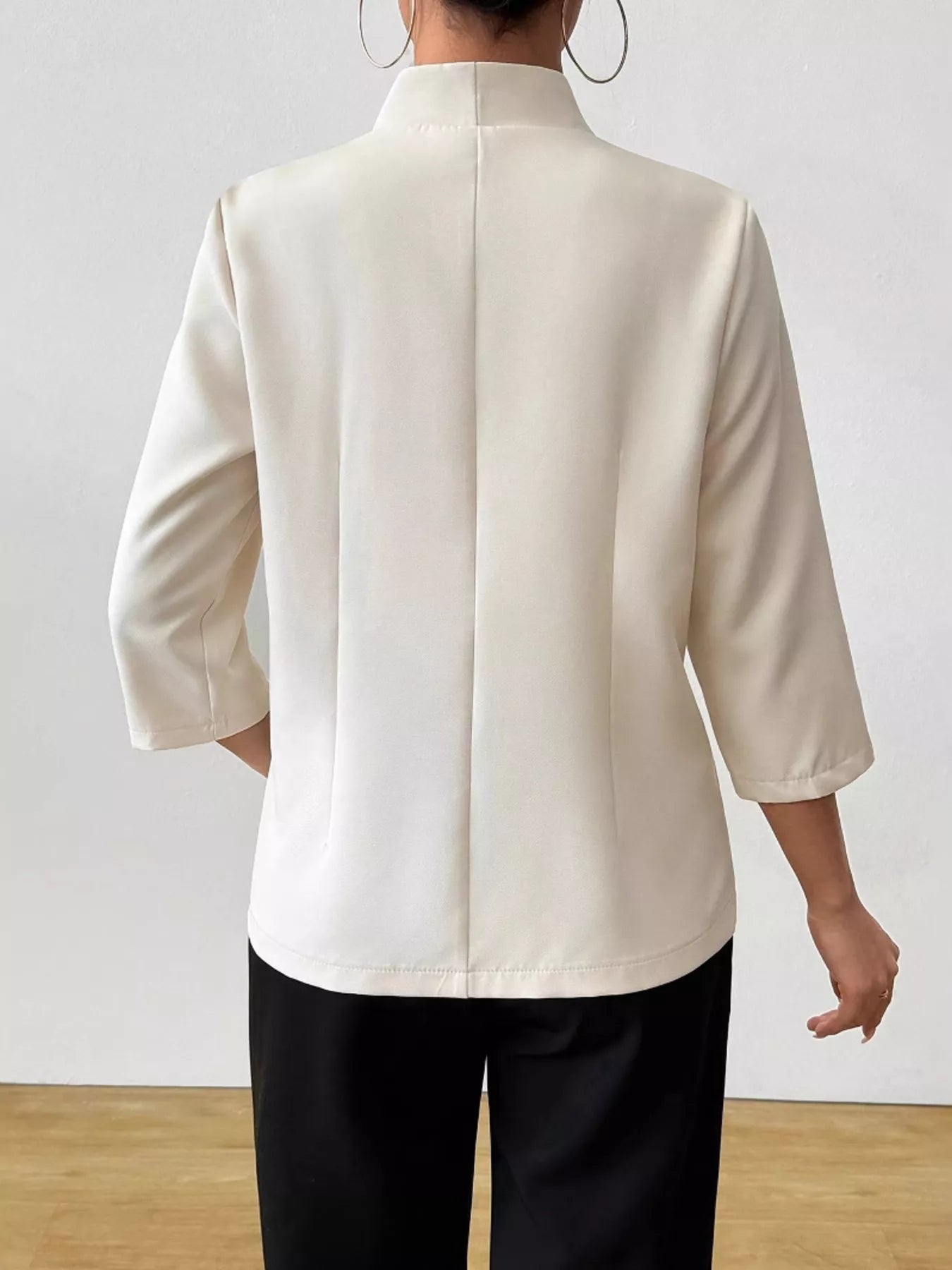 Women's Blazer Milky White Three-Quarter Sleeves Front Tied 9cc89e85e7214bc28ec28ccc70c55ad2-Max-Origin Trendsi