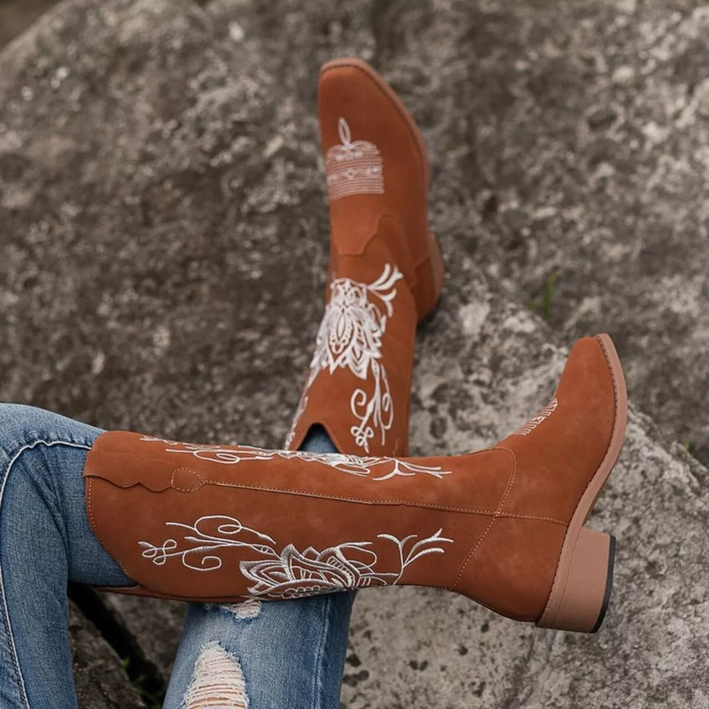 Women's Boots Western Embroidered Block Mid Heels Shoes 9dbd63ce44a14587af0a40b44a47d2b2-Max-Origin Trendsi