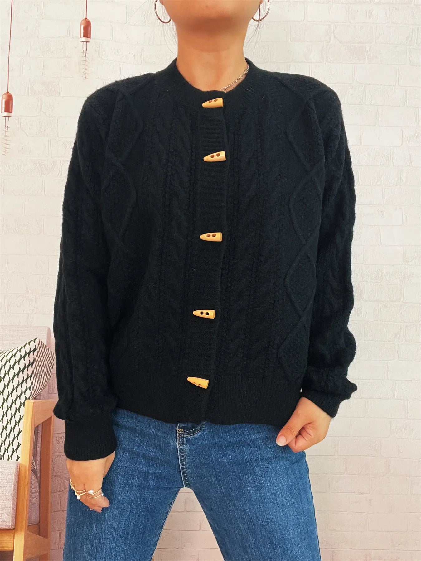 Women's Cardigan Cable Knit Button-Up Long Sleeve Knitwear 9de2425797304429af42a5a363cdb7e0-Max-Origin Trendsi