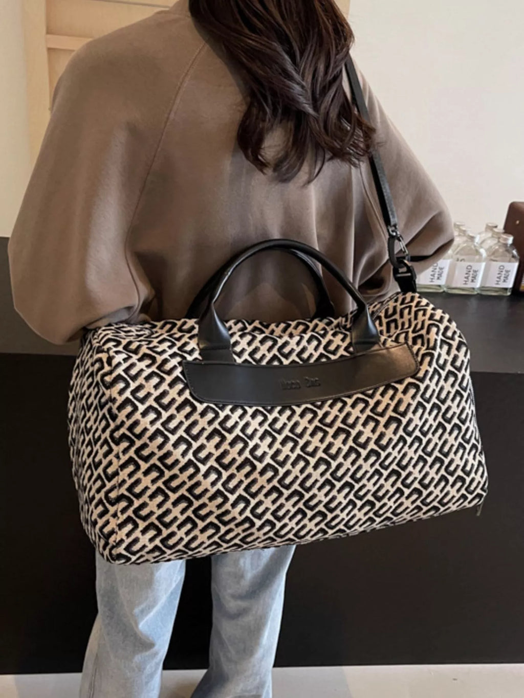 Travel Bag Canvas Black Geometric Pattern Large Handbag 9ee1161b-8e6c-4dde-983a-b0041d1bb76a-Max-Origin Trendsi