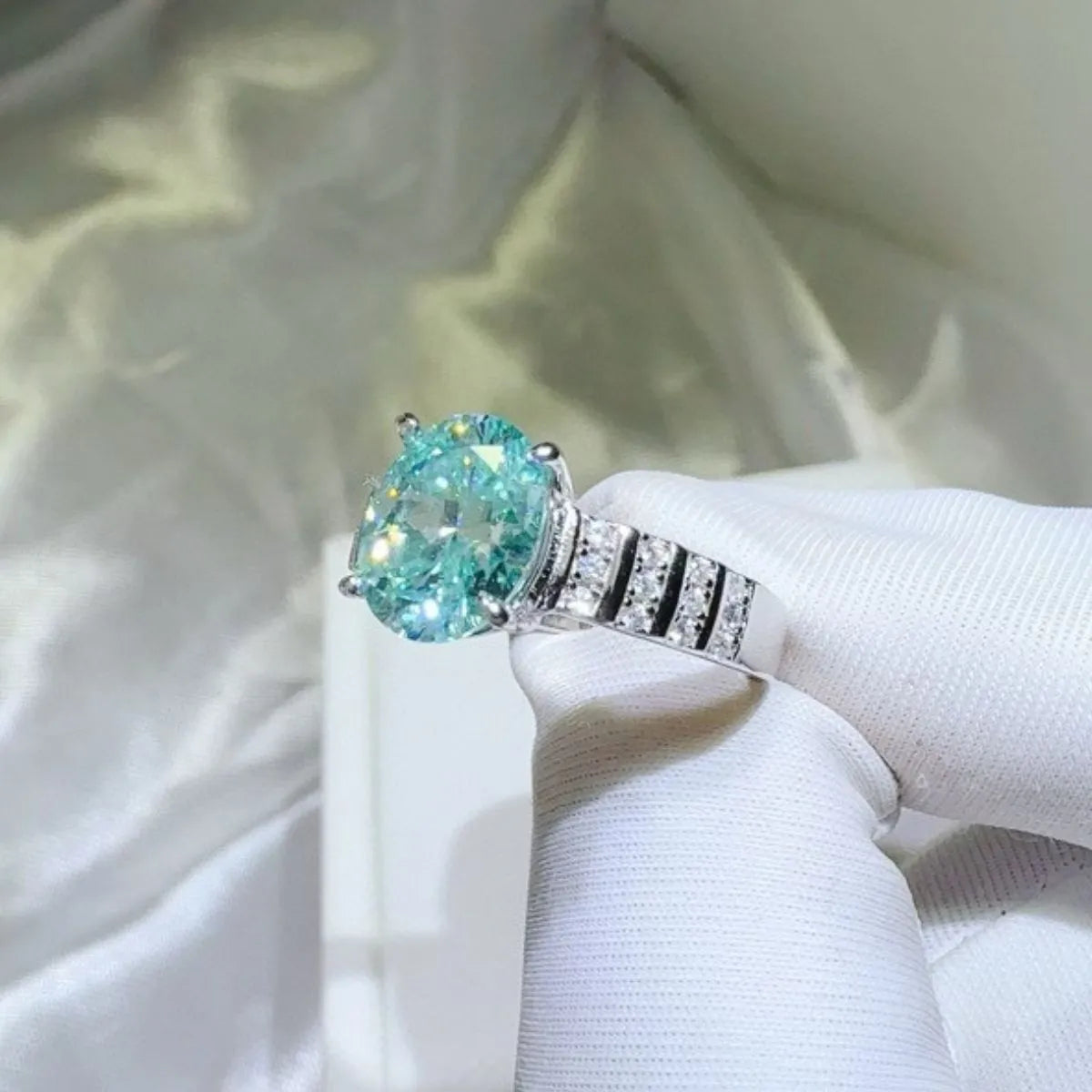 Silver Ring 2 Carat Moissanite Turquoise Stone 925 Sterling Platinum-plated 9f1413c2-f58d-4b5d-9673-4a560168da62-Max-Origin Trendsi