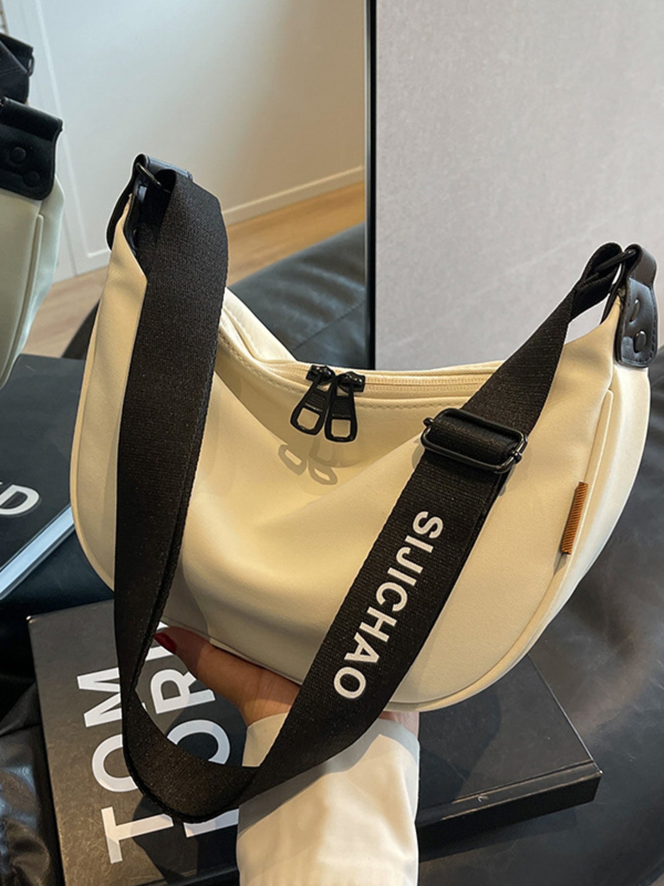 Women's Casual Sling Crossbody Bags Medium Zipper Pu Leather Purses