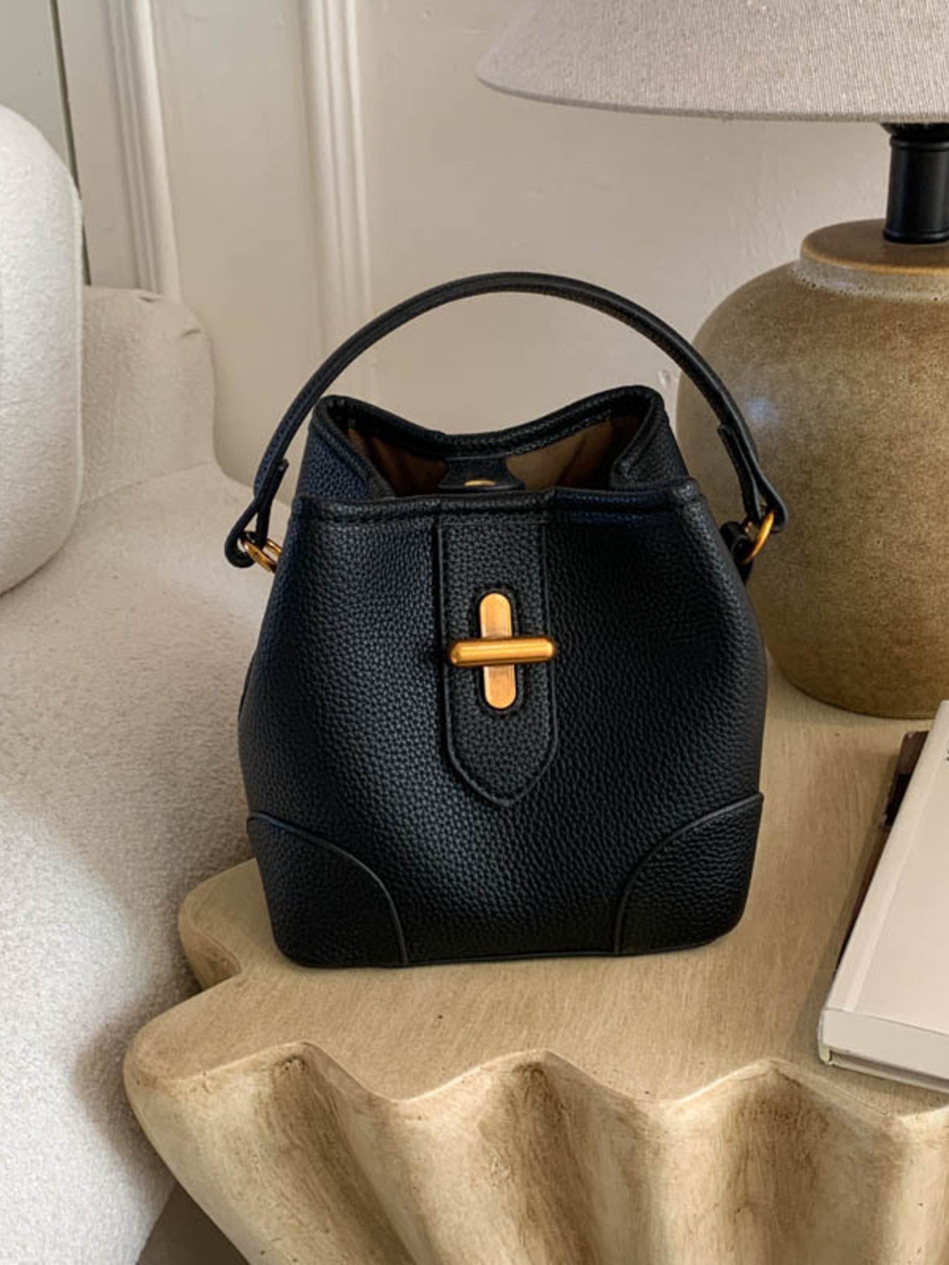 Women's Casual Bucket Bag Black Mini Pu Leather Crossbody Daily Handbags