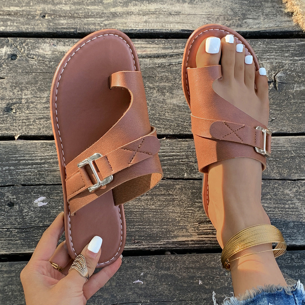 Women's Summer Flats Toe Loop Buckle Strap Sandals Casual Fashion Shoes
