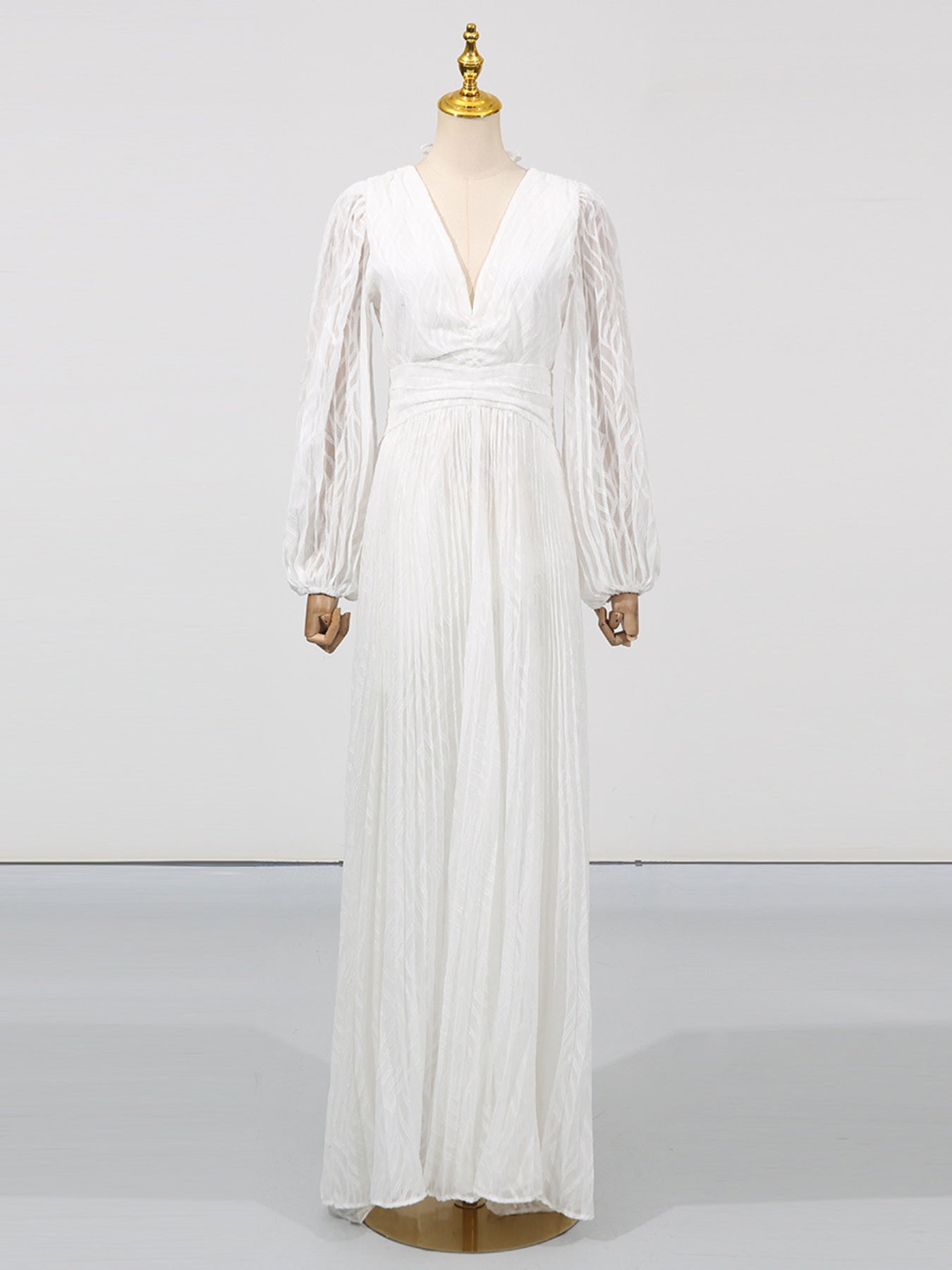 Party Maxi Dress V-Neck White Wave Pattern Long Balloon Sleeve Ruffle Backless