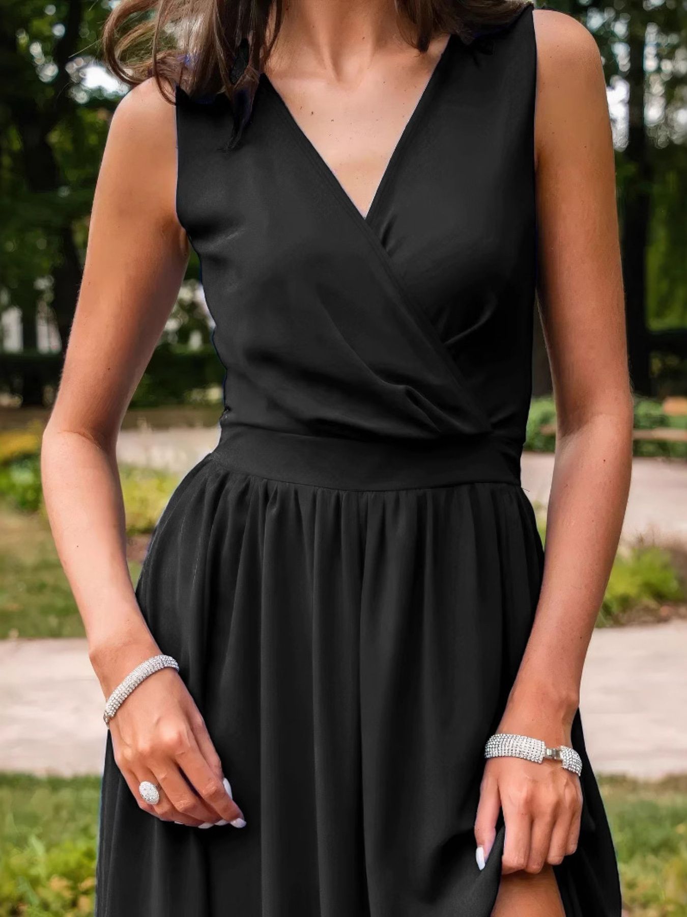 Black Maxi Dress Sleeveless V-Neck Side Slit Ruffle High Waist Party Dress