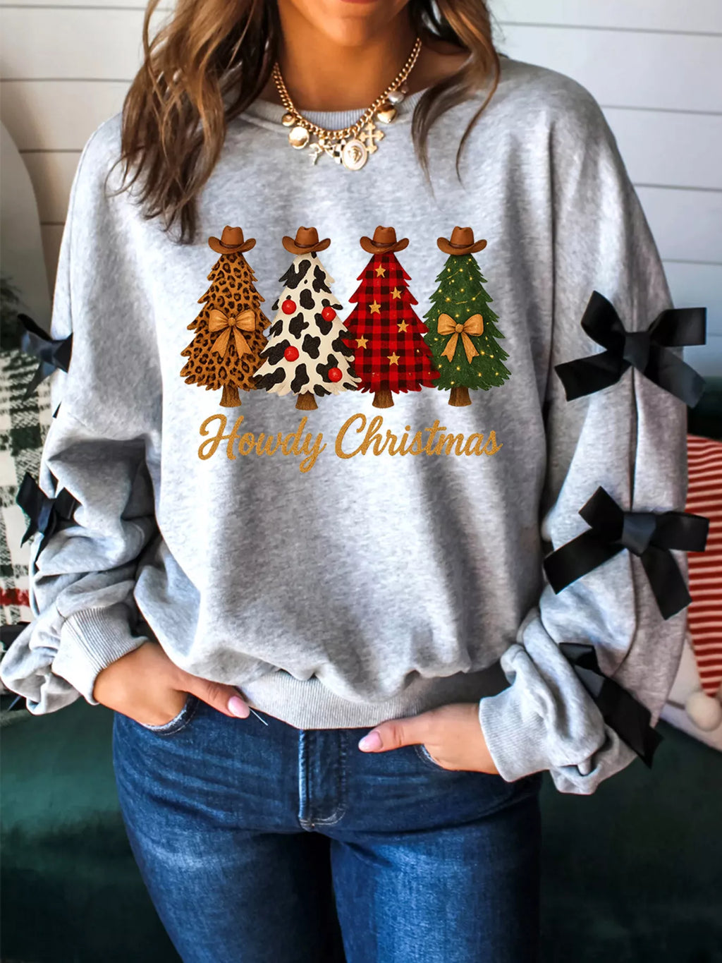 Howdy Christmas Sweatshirt 4 Trees Ribbon Bow Decor Light Gray Light Gray Howdy_Christmas_Sweatshirt_4_Trees_Ribbon_Bow_Decor_Light_Gray Trendsi